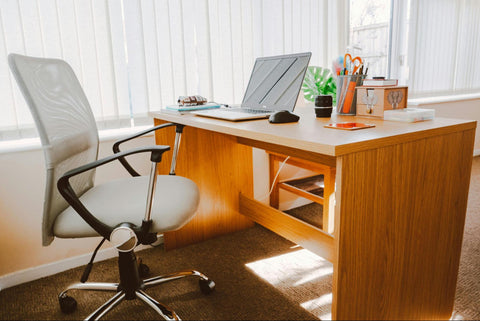 Traditional Office Workspace with Grey Swivel Chair&nbsp;